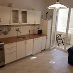 Nika Comfortable Apartment
